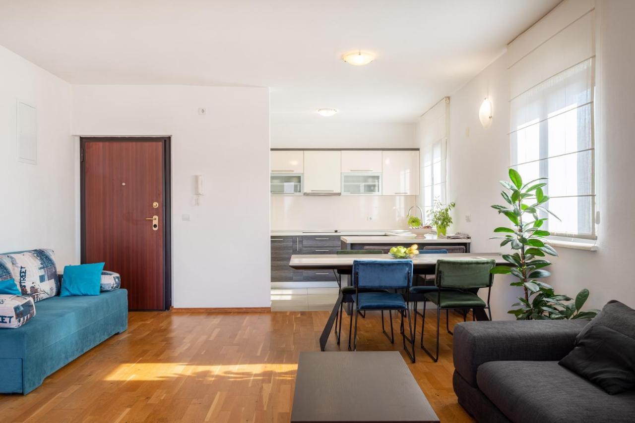 Apartman Eta Zára Kültér fotó