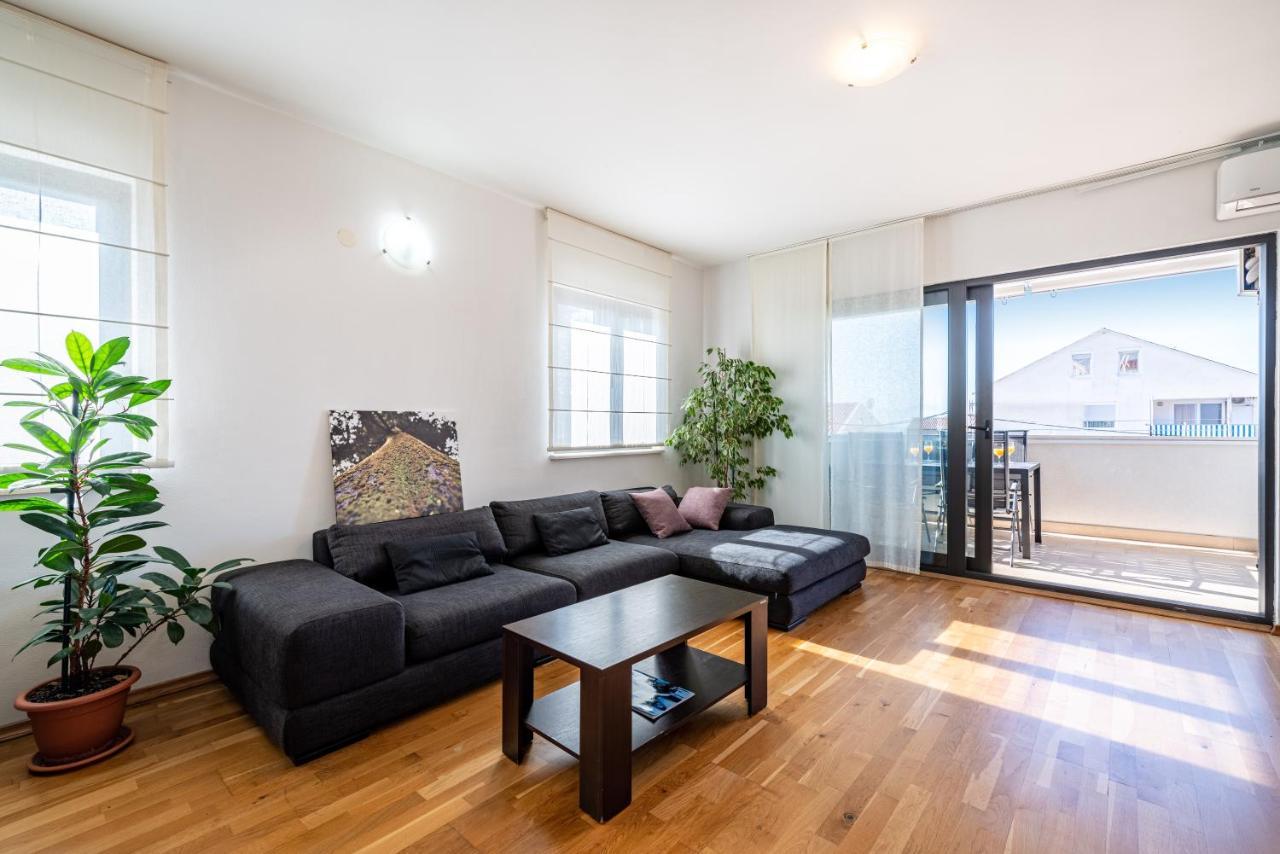 Apartman Eta Zára Kültér fotó