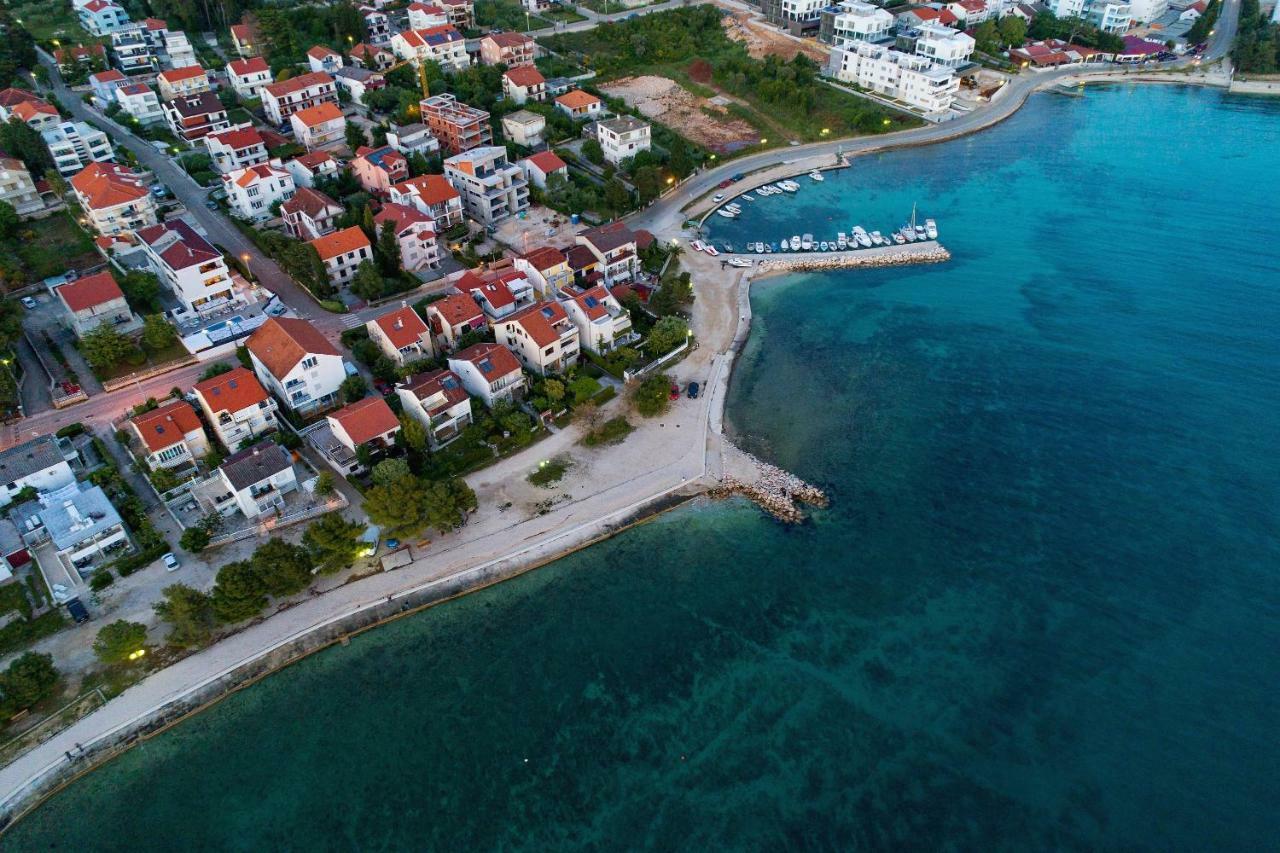 Apartman Eta Zára Kültér fotó